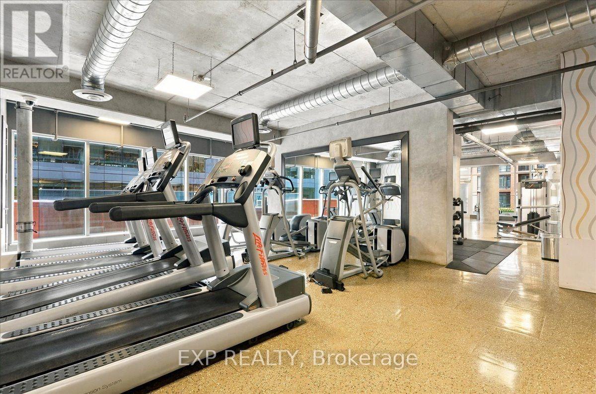 2206 - 21 Widmer Street, Toronto, Ontario  M5V 0B8 - Photo 35 - C13853728