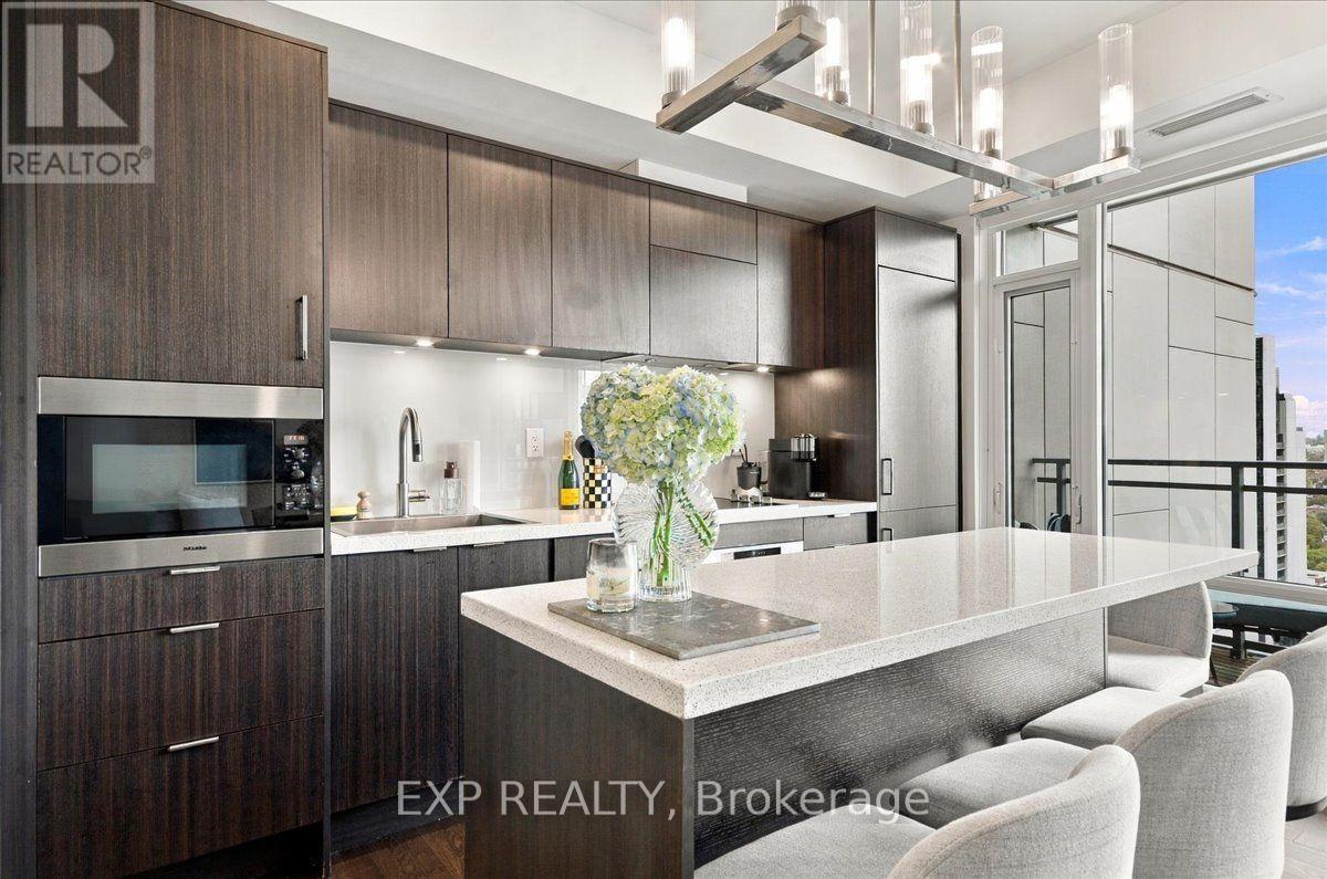 2206 - 21 Widmer Street, Toronto, Ontario  M5V 0B8 - Photo 9 - C13853728