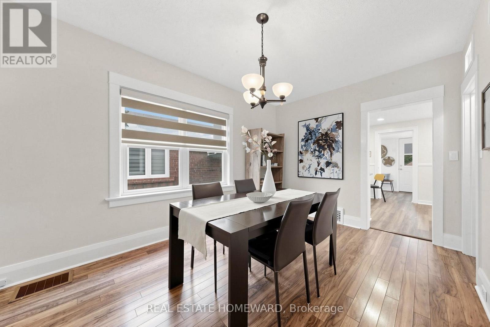 249 Queensdale Avenue, Toronto, Ontario  M4C 2B3 - Photo 12 - E13853860