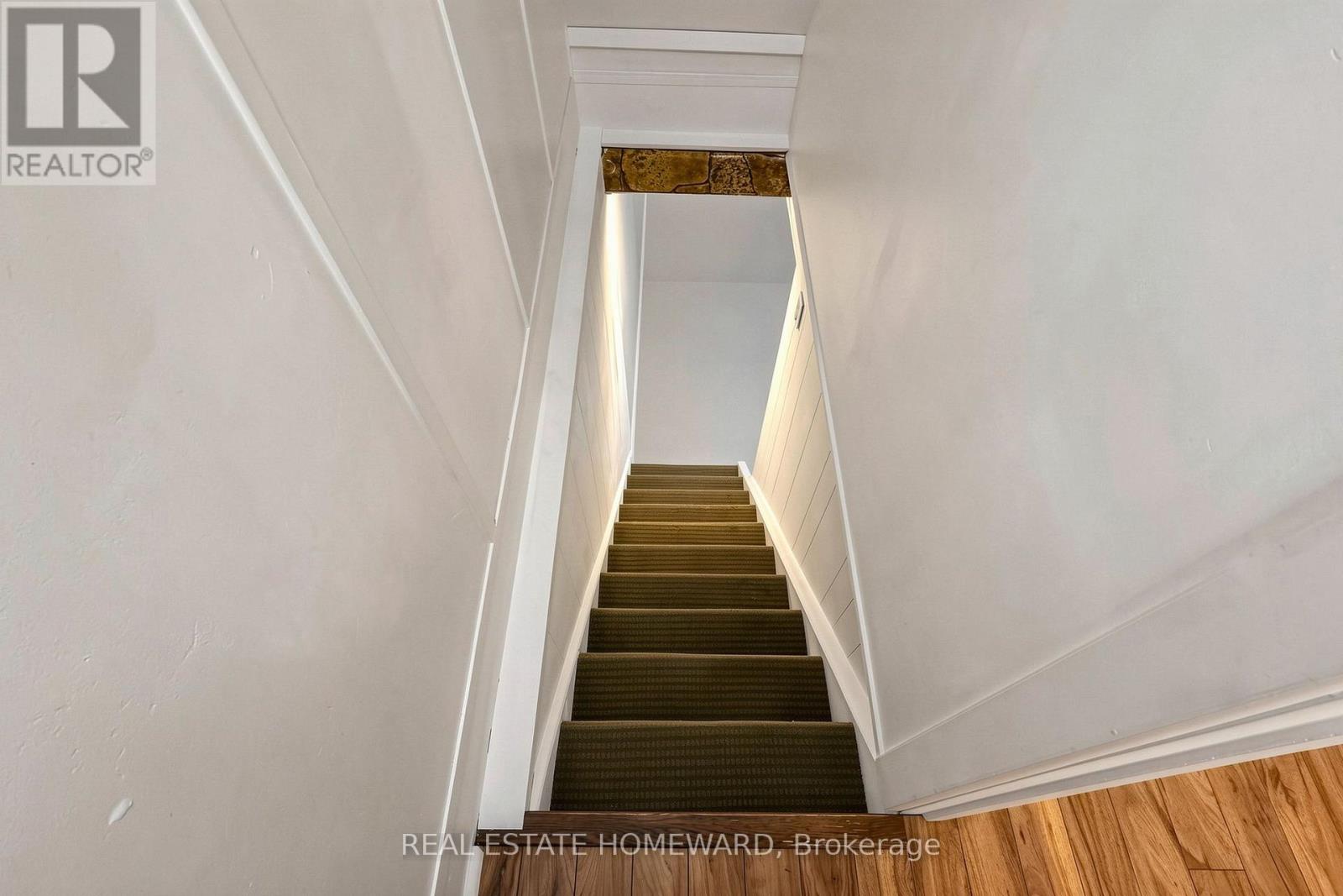249 Queensdale Avenue, Toronto, Ontario  M4C 2B3 - Photo 34 - E13853860