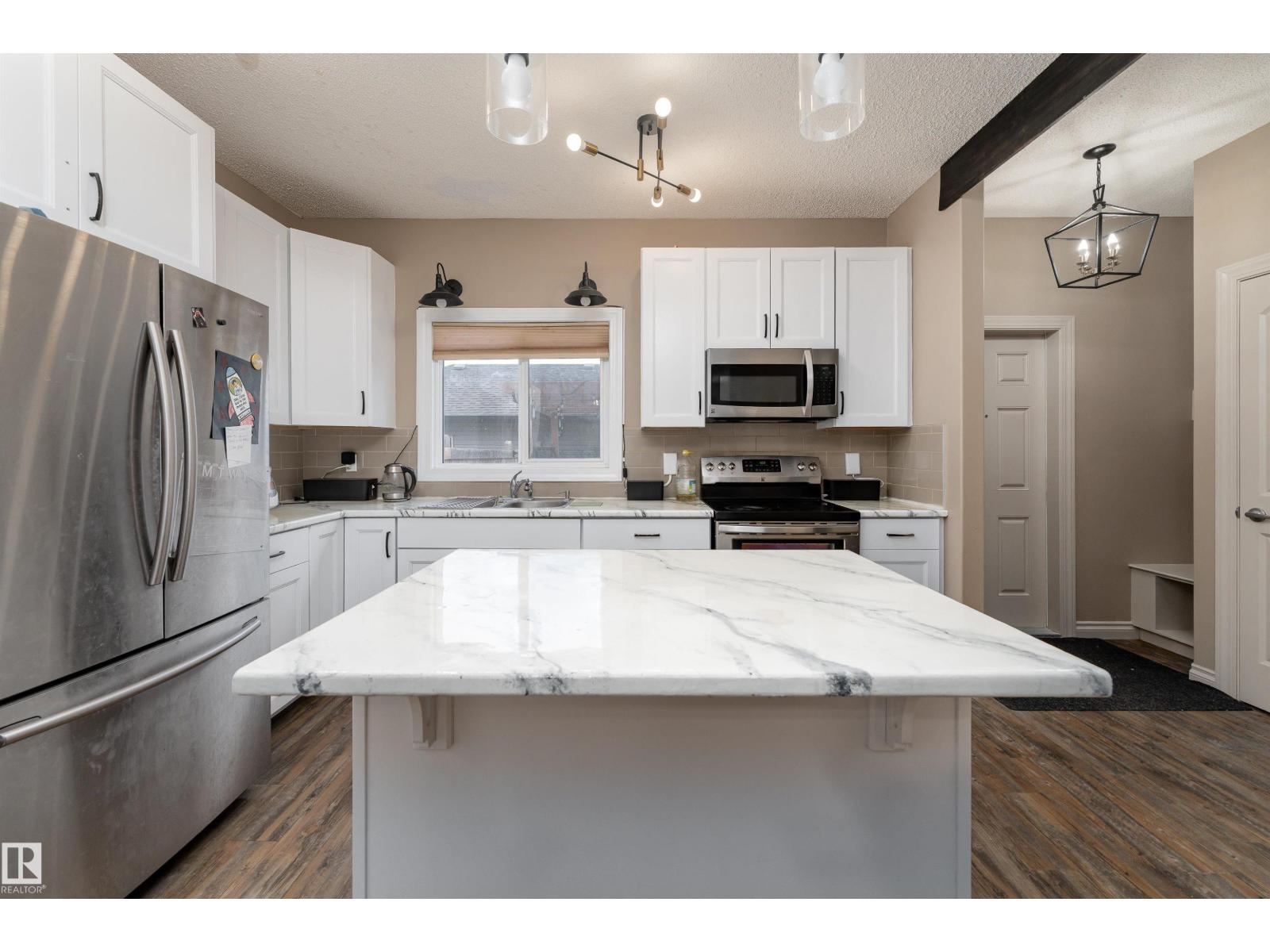 556 SECORD BV NW
