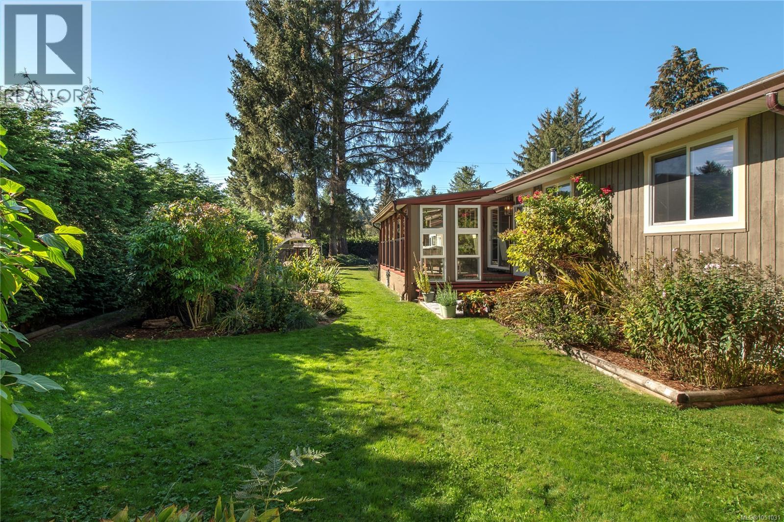 1861 Carlyle Cres, Campbell River, British Columbia  V9W 1L2 - Photo 45 - 1051031