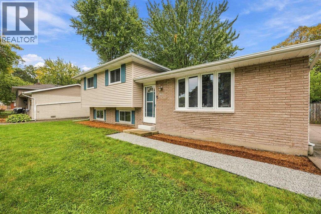 311 BRAEMAR PLACE St Clair Ontario Canada N0N1G0 2