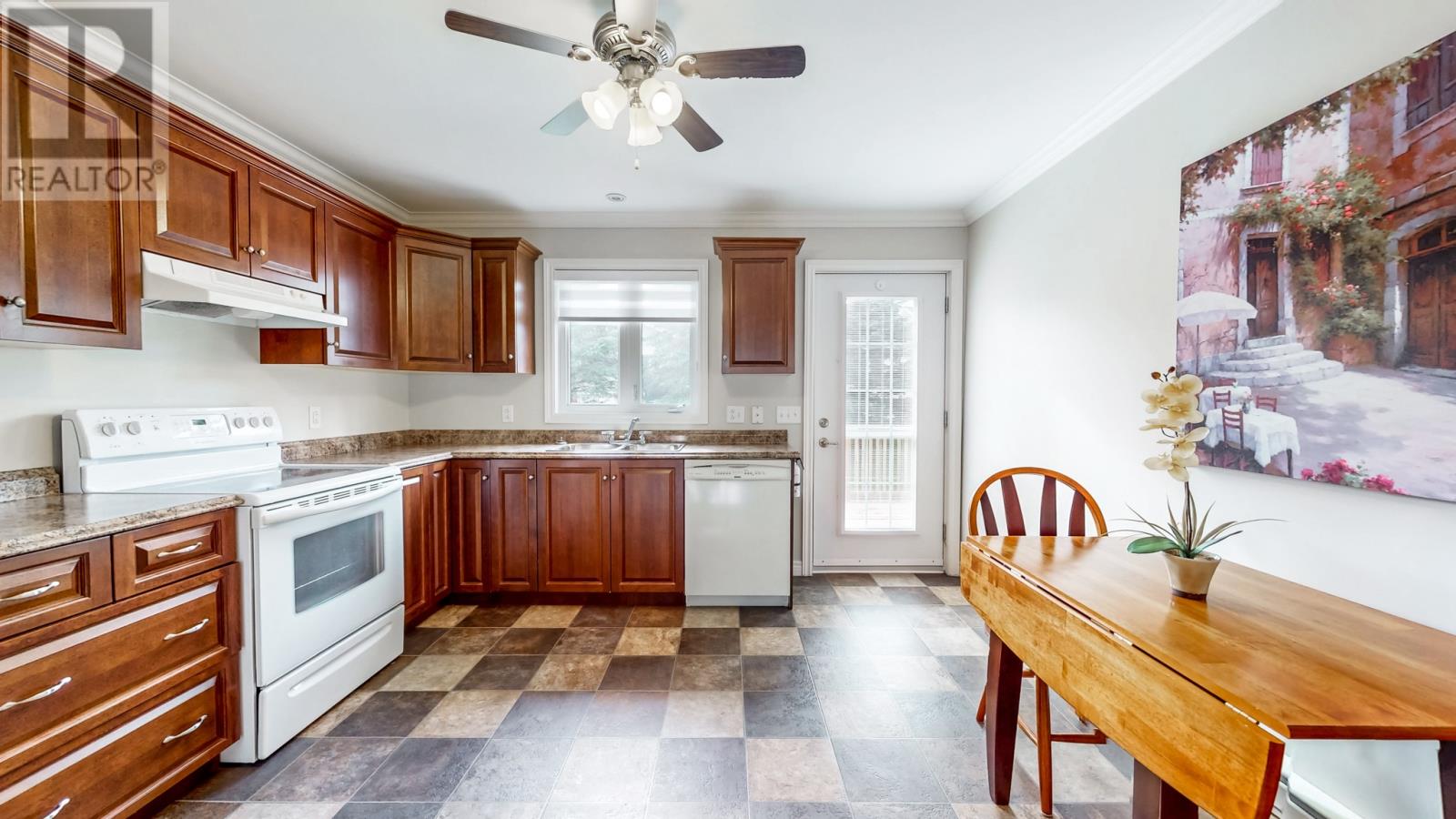 67 Gisborne Place, St. John's — photo 2
