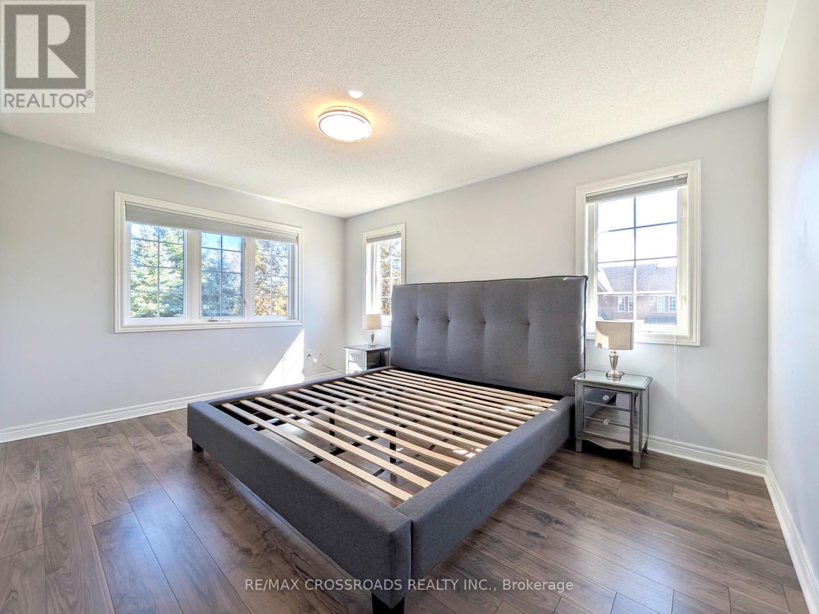 31 Loire Valley Avenue, Vaughan, Ontario  L4J 8T3 - Photo 23 - N13853536