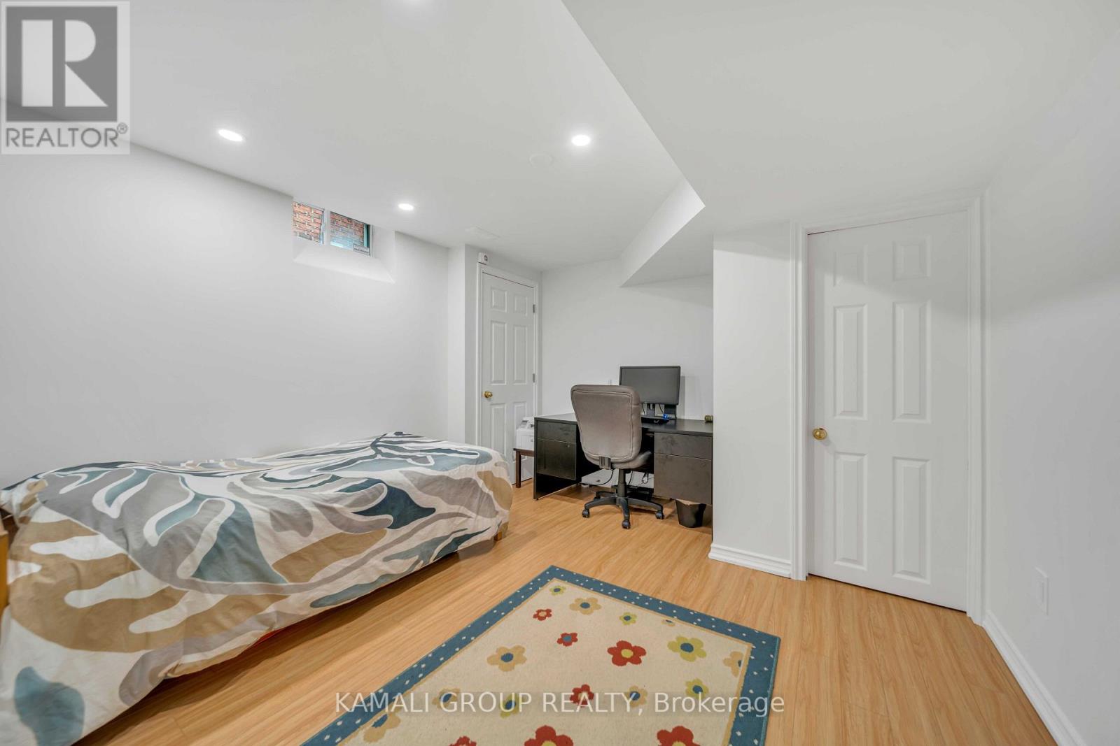 66 Longwood Avenue, Richmond Hill, Ontario  L4E 4A6 - Photo 28 - N13853656