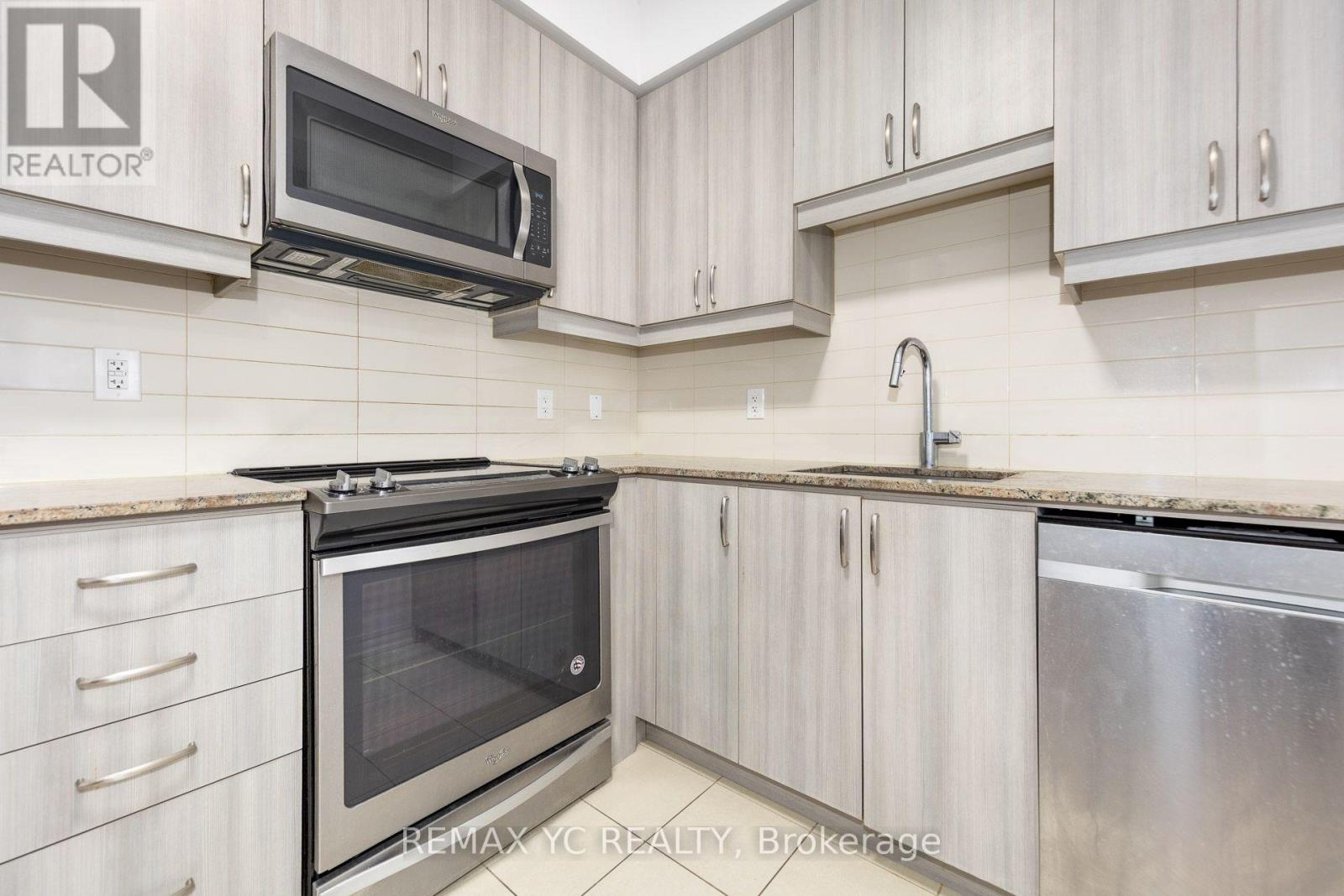 201 - 9191 Yonge Street, Richmond Hill (Langstaff), Ontario  L4C 1E2 - Photo 5 - N13853756