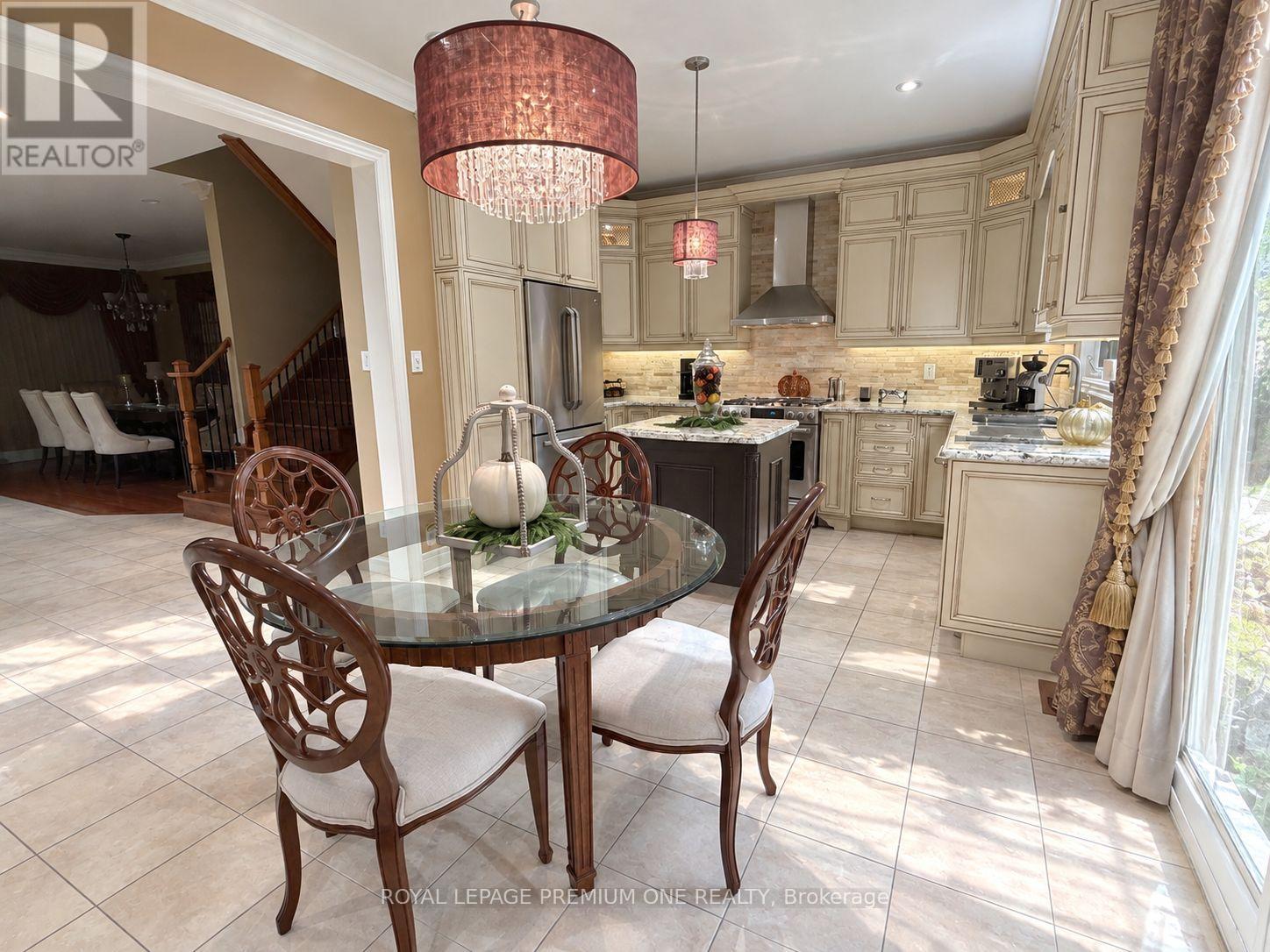 53 Trinita Avenue, Vaughan, Ontario  L4H 3J8 - Photo 13 - N13853846