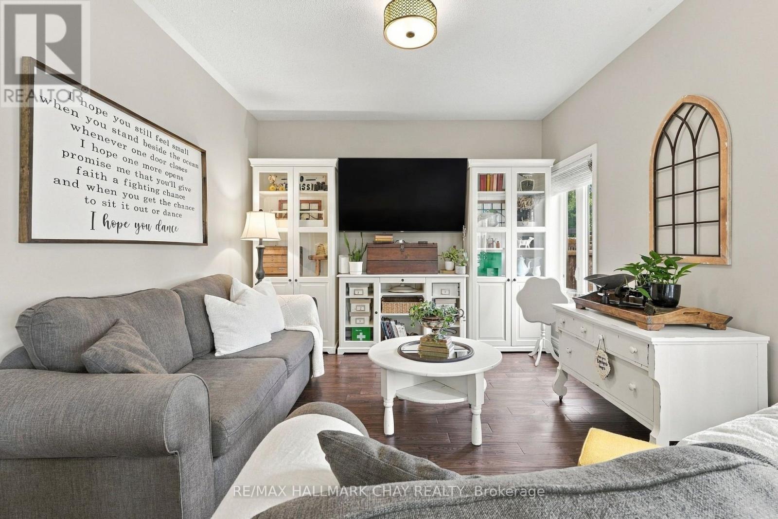 2 Nadmarc Court, Essa (Angus), Ontario  L0M 1B4 - Photo 15 - N13853914