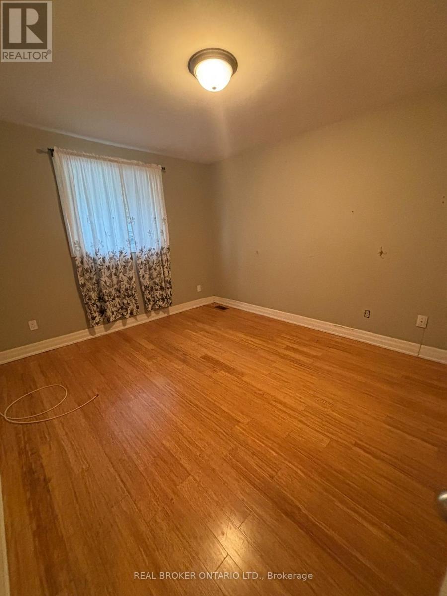 208 Kempview Lane, Barrie (South Shore), Ontario  L4N 3W9 - Photo 11 - S13853740