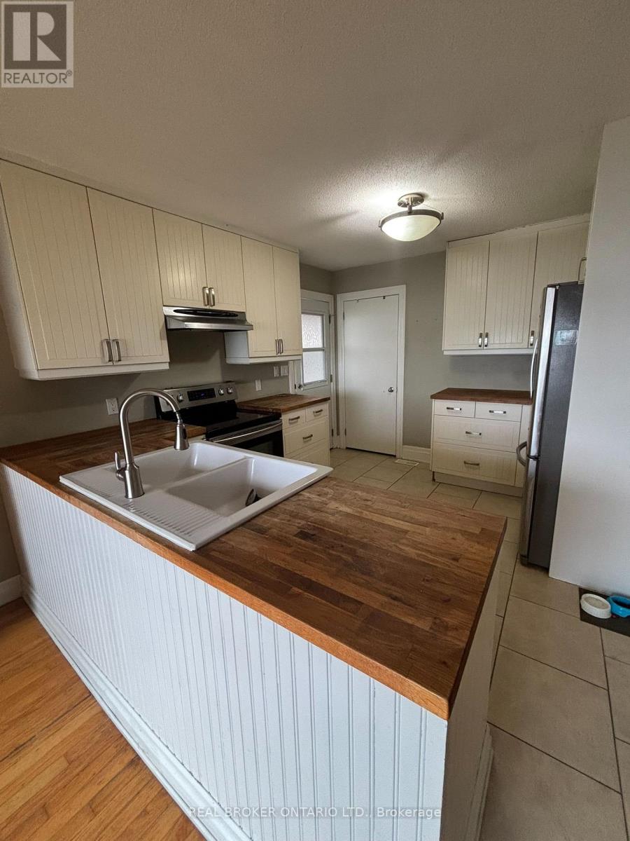 208 Kempview Lane, Barrie (South Shore), Ontario  L4N 3W9 - Photo 6 - S13853740