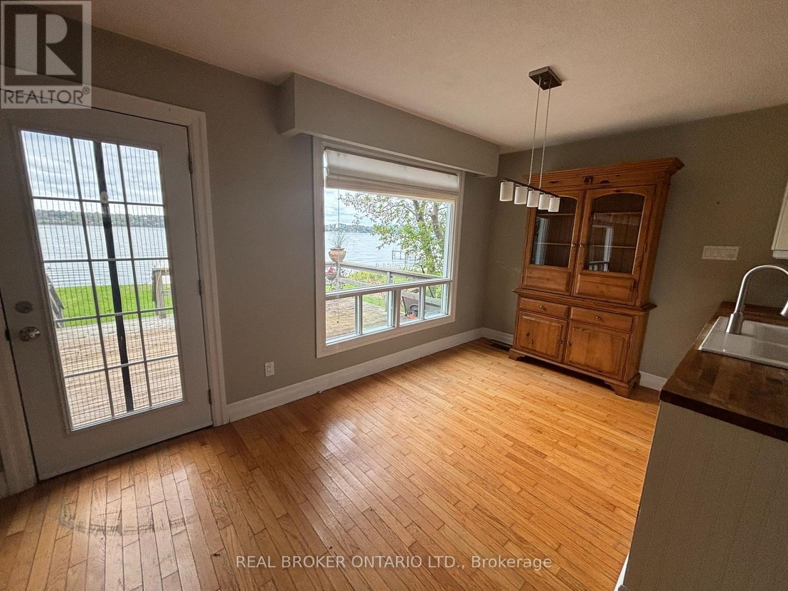 208 Kempview Lane, Barrie (South Shore), Ontario  L4N 3W9 - Photo 7 - S13853740
