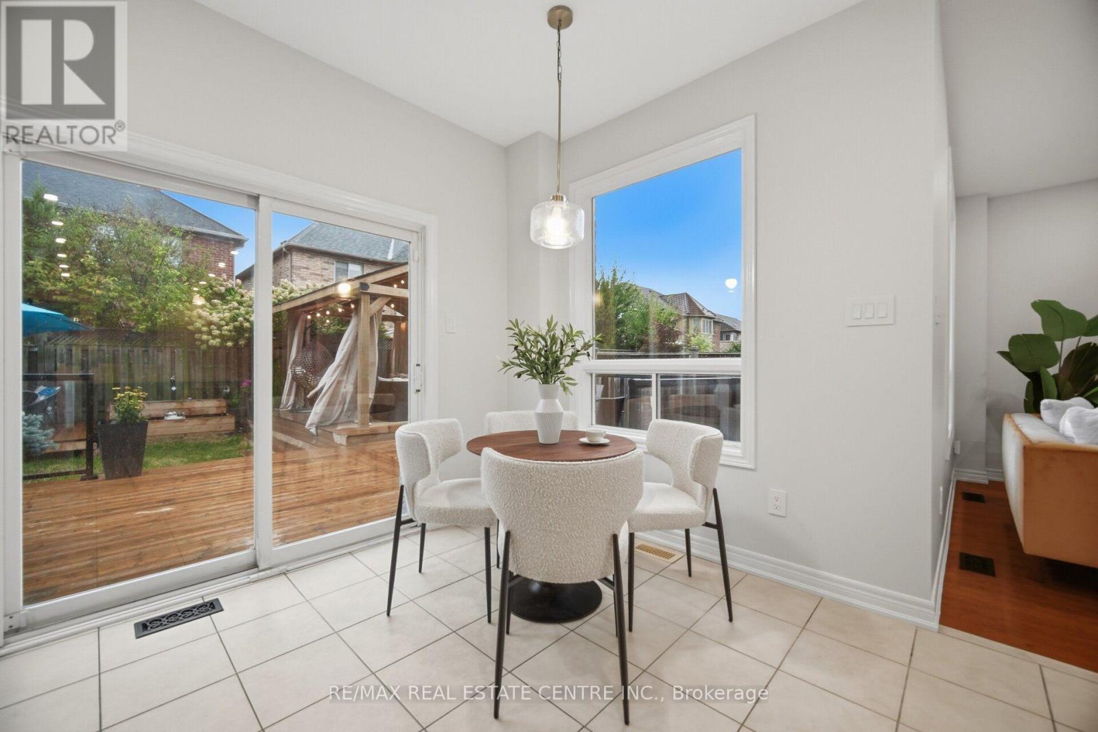 4804 Glasshill Grove, Mississauga, Ontario  L5M 7P3 - Photo 18 - W13853574