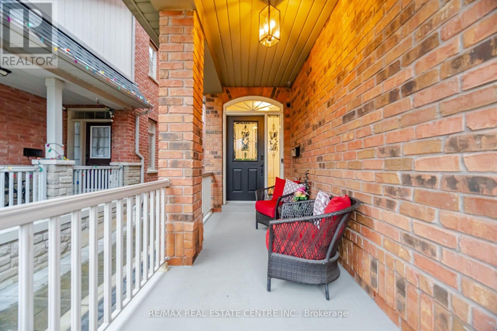 4804 Glasshill Grove, Mississauga, Ontario  L5M 7P3 - Photo 6 - W13853574