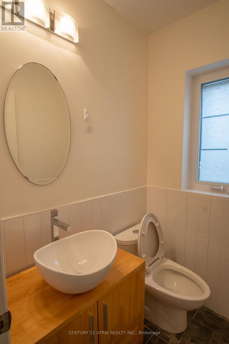 119 Milton Street, Toronto, Ontario  M8Y 2Y4 - Photo 18 - W13853636