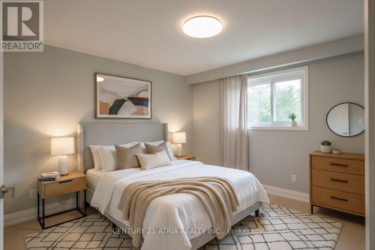 119 Milton Street, Toronto, Ontario  M8Y 2Y4 - Photo 6 - W13853636