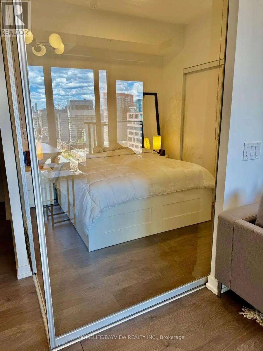 1201 - 270 Dufferin Street, Toronto, Ontario  M6K 1Z6 - Photo 12 - W13853666