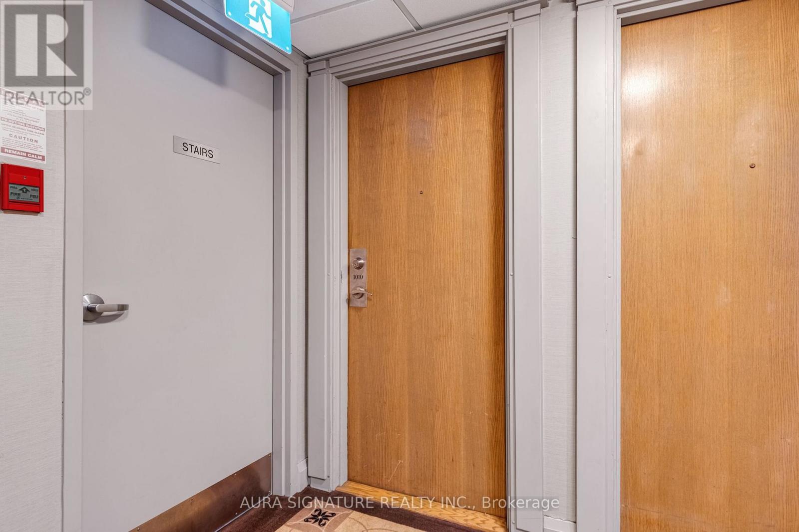 1010 - 3 Hickory Tree Road, Toronto, Ontario  M9N 3W5 - Photo 6 - W13853724