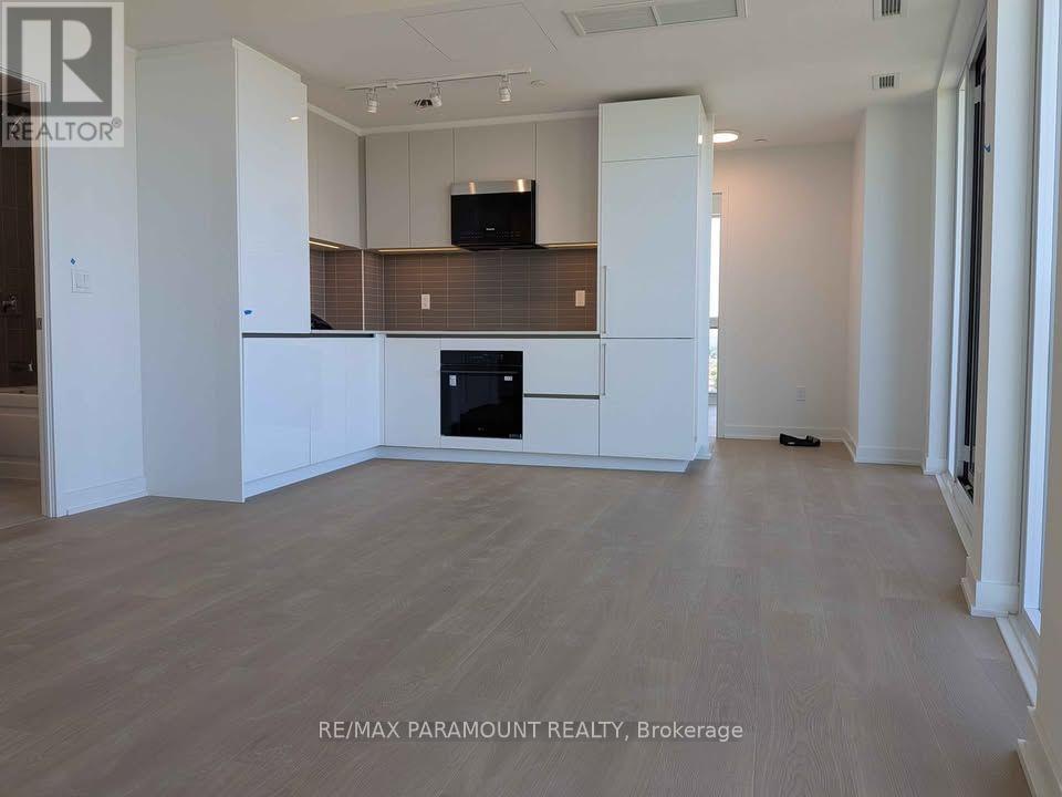 1609 - 209 Steeles Avenue W, Brampton, Ontario  L6Y 0B5 - Photo 2 - W13853898