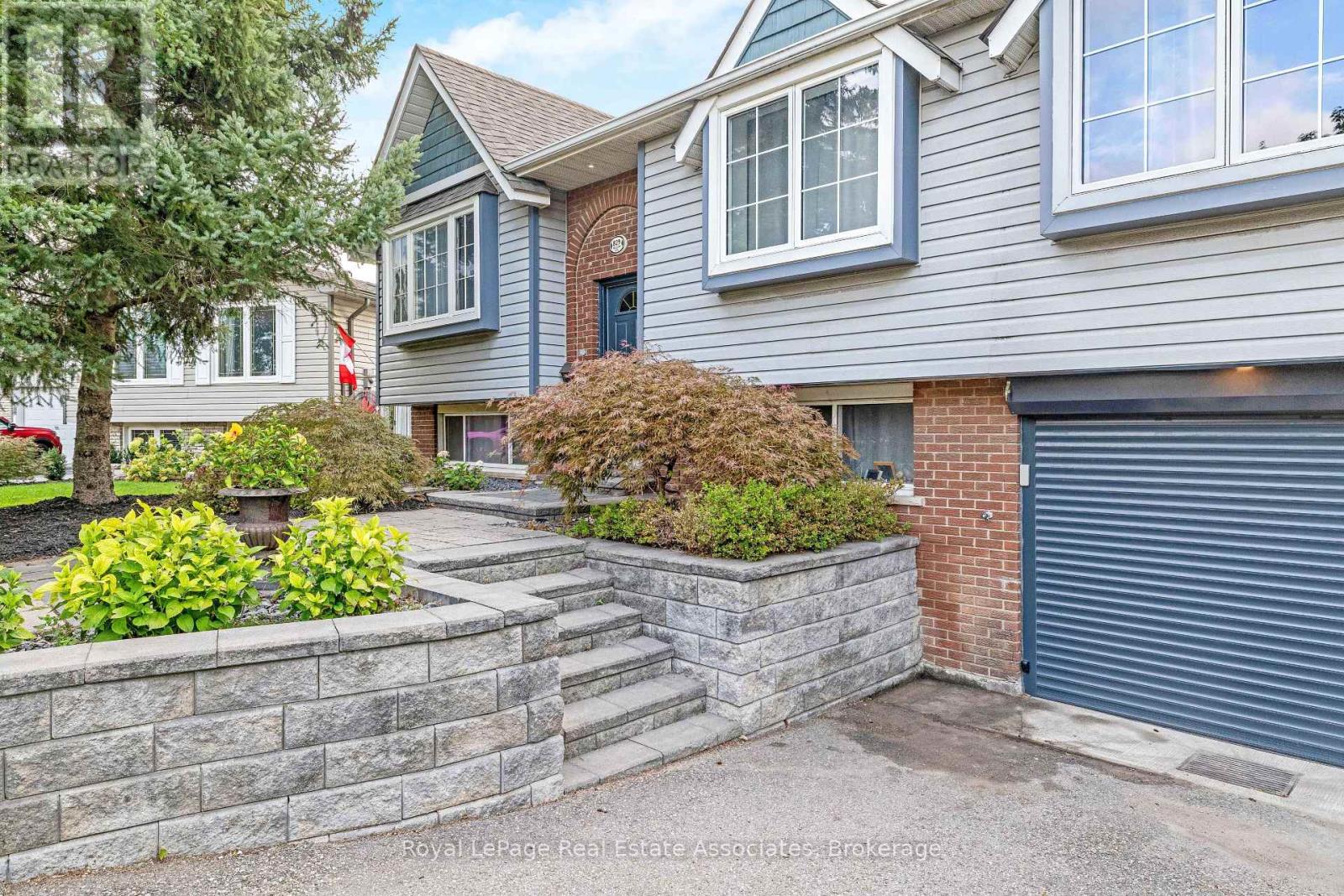 829 Willow Avenue, Milton, Ontario  L9T 3E5 - Photo 6 - W13853912