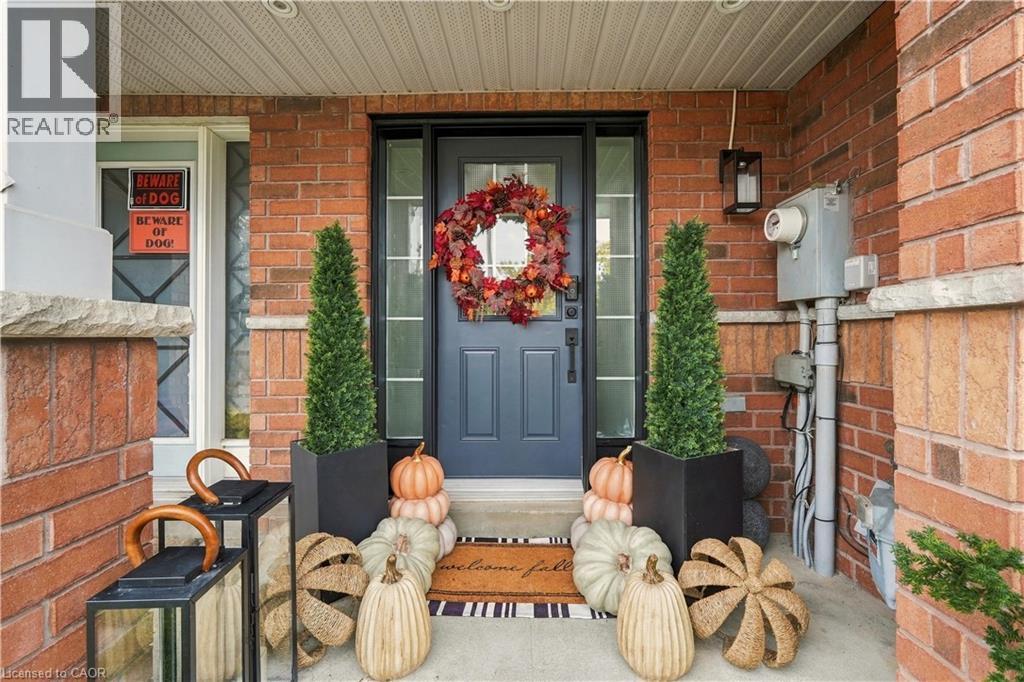 135 Spicebush Terrace, Brampton, Ontario  L6X 0J6 - Photo 2 - 40868371