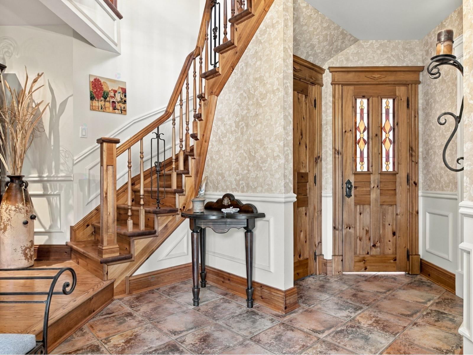 33 Rue Marcelle-Ferron Saint-Charles-Borromée Quebec Canada J6E9H4 5