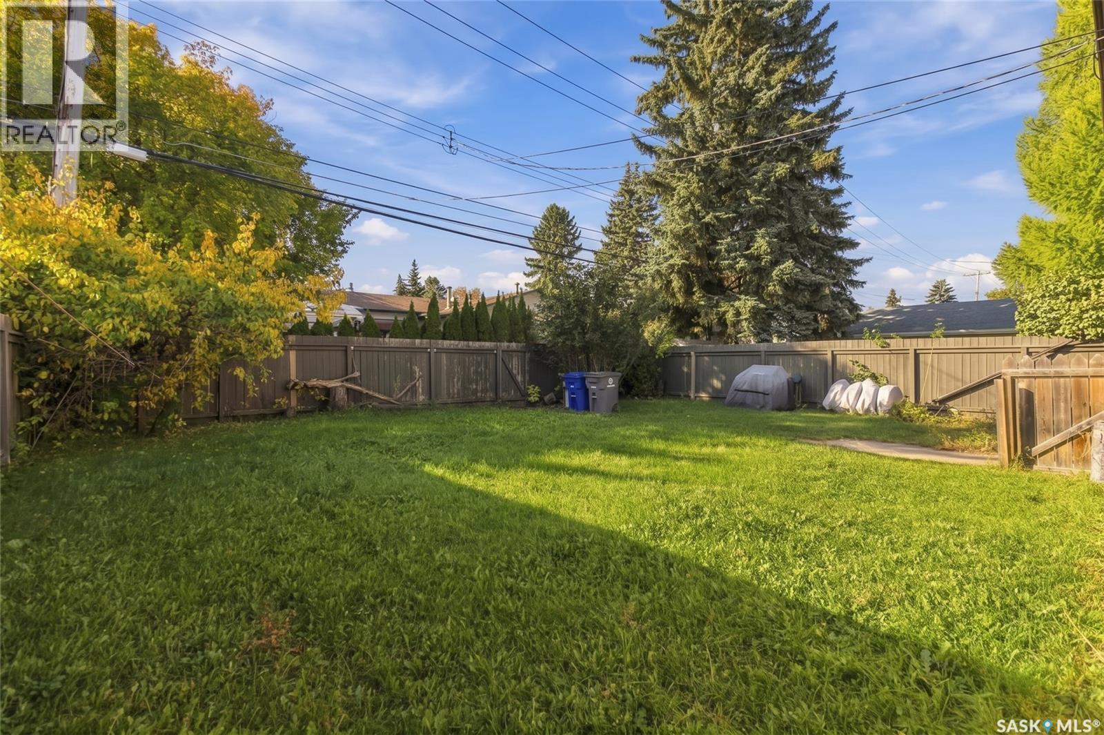 1814 Wilson Crescent, Saskatoon, Saskatchewan  S7J 2P1 - Photo 11 - SK050176