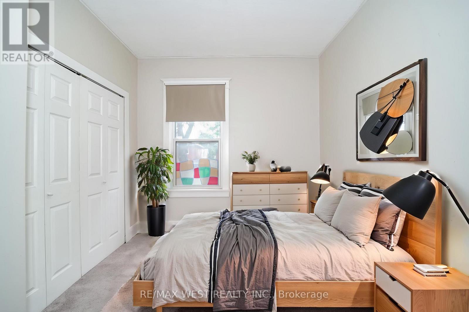 133 Clarke Street, Oshawa, Ontario  L1H 5G1 - Photo 5 - E13765894