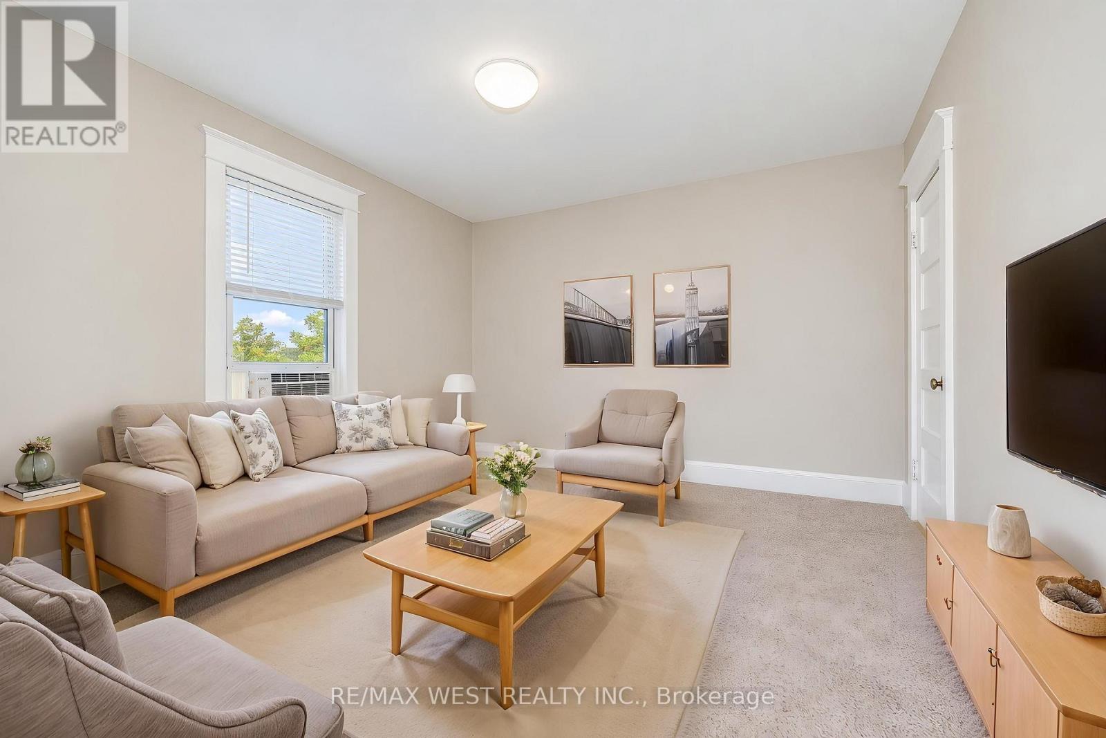 133 Clarke Street, Oshawa, Ontario  L1H 5G1 - Photo 6 - E13765894
