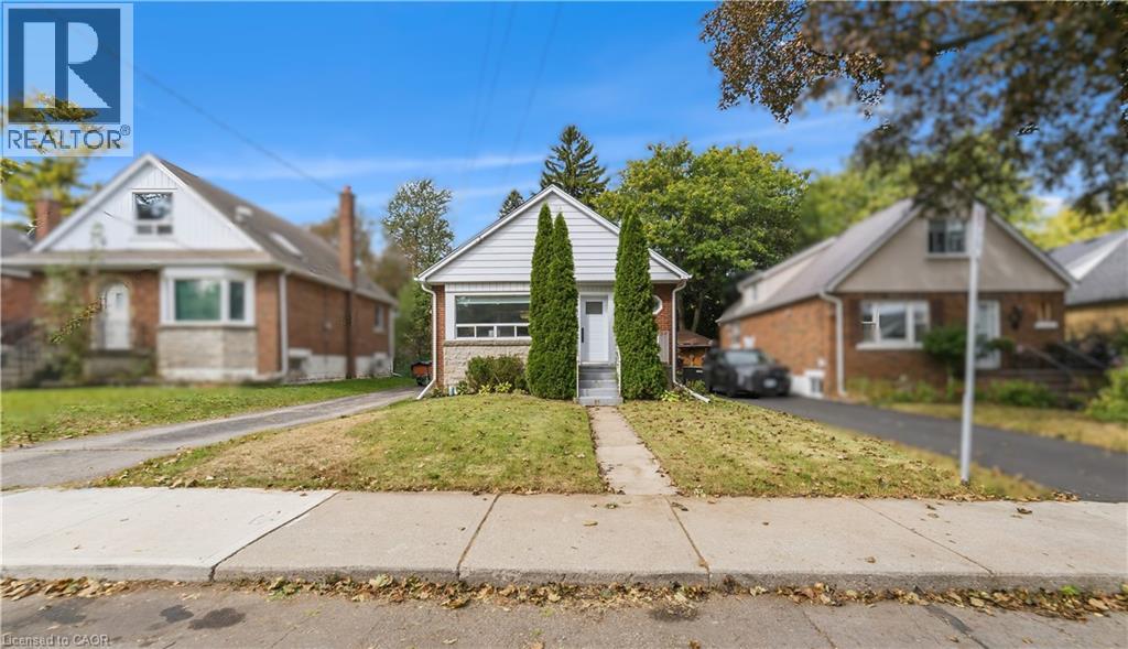 206 EAST 19TH Street, Hamilton, Ontario