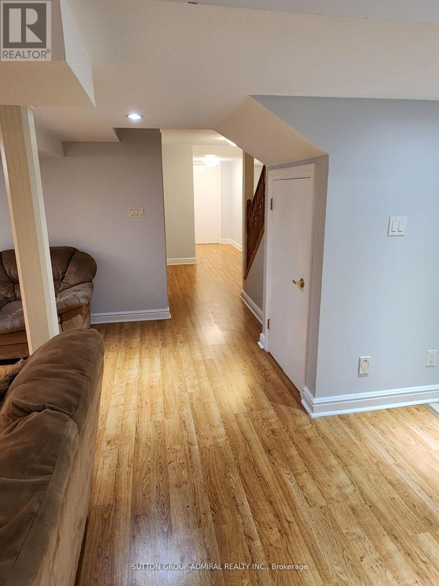 Bsmt - 37 Shawn Place, Vaughan, Ontario  L4K 3L4 - Photo 2 - N13850966