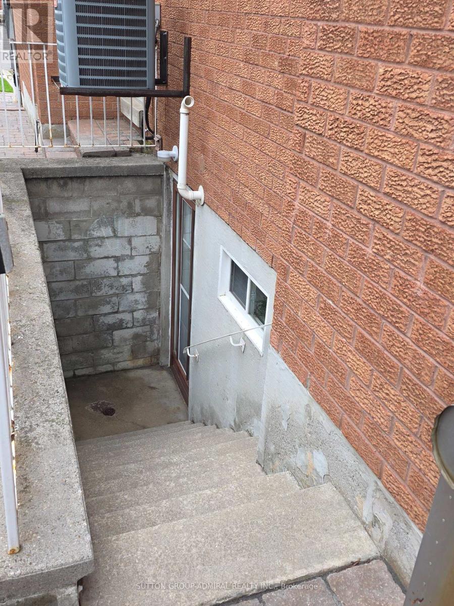 Bsmt - 37 Shawn Place, Vaughan, Ontario  L4K 3L4 - Photo 21 - N13850966