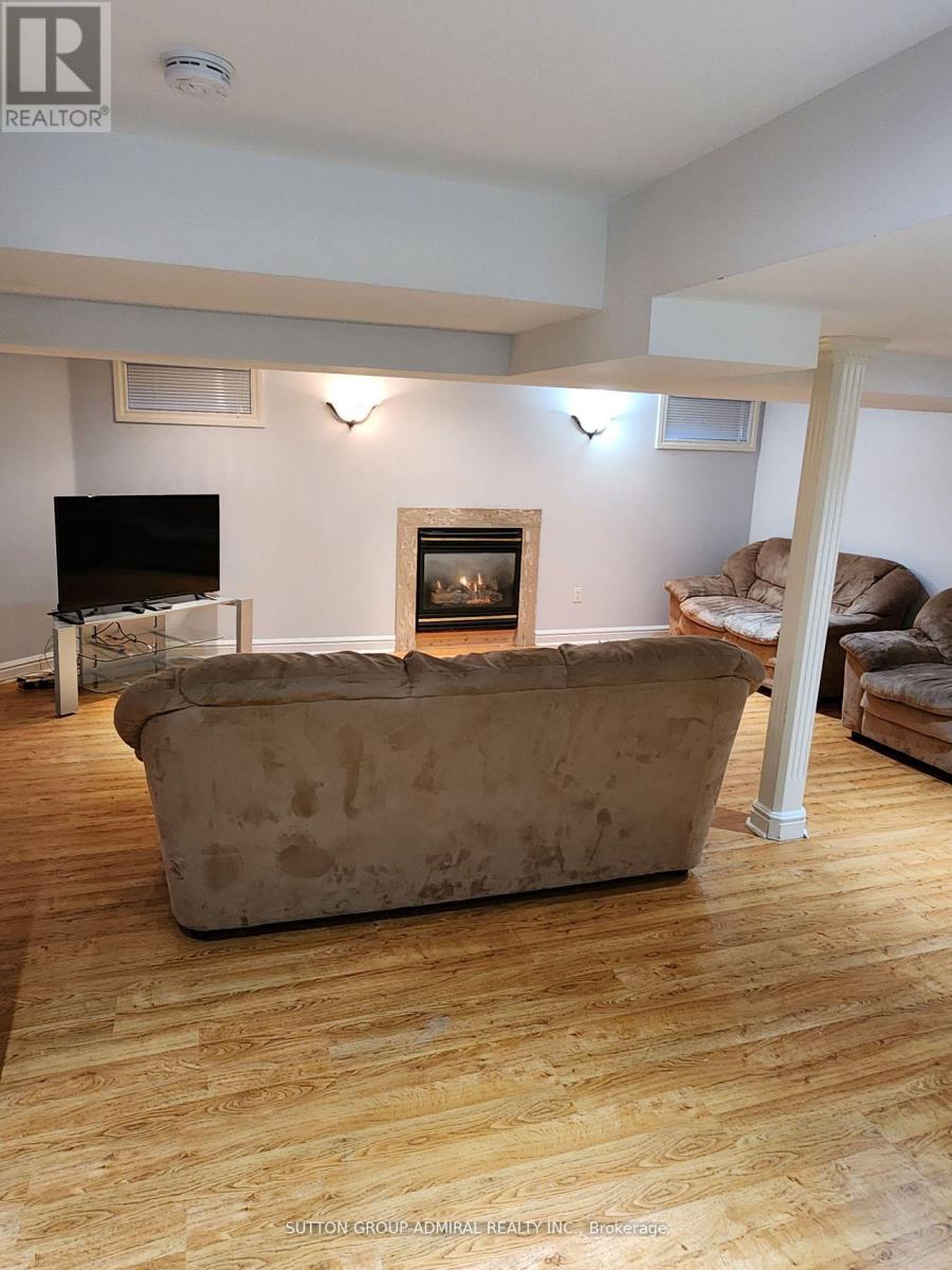 Bsmt - 37 Shawn Place, Vaughan, Ontario  L4K 3L4 - Photo 5 - N13850966