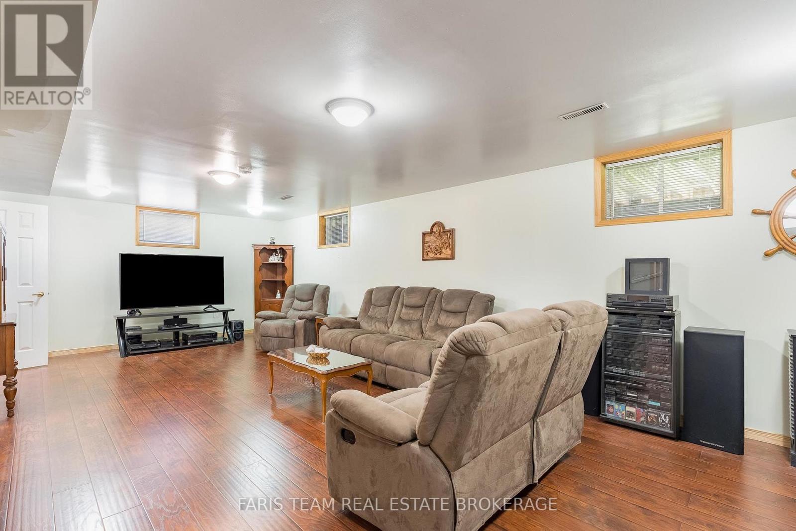 57 Wessenger Drive, Barrie, Ontario  L4N 8P8 - Photo 24 - S13818164
