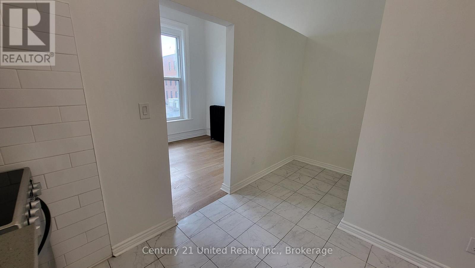 11 - 172.5 Hunter Street W, Peterborough, Ontario  K9H 2L2 - Photo 4 - X13853942