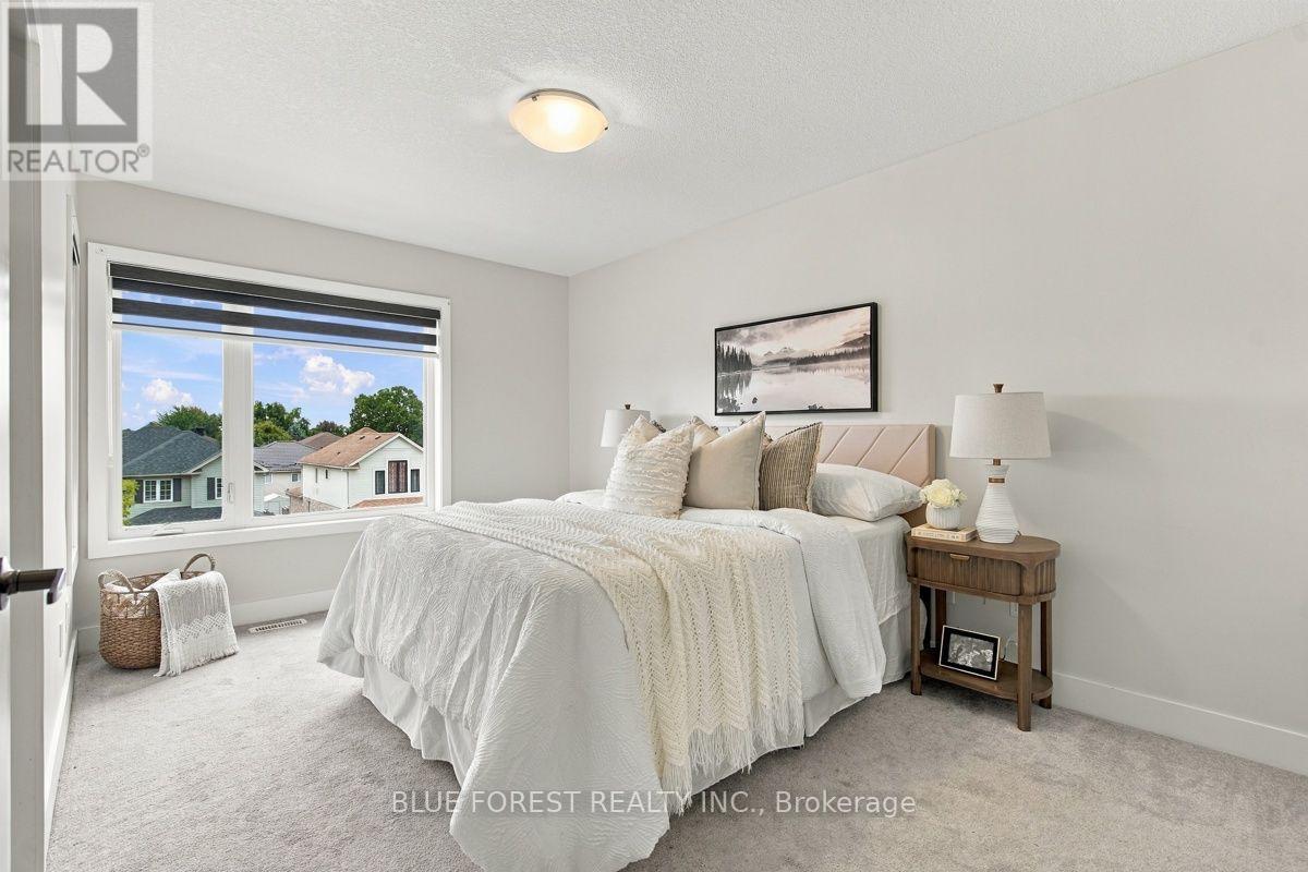 2112 Meadowgate Boulevard, London South, Ontario  N6M 0H5 - Photo 25 - X13854072