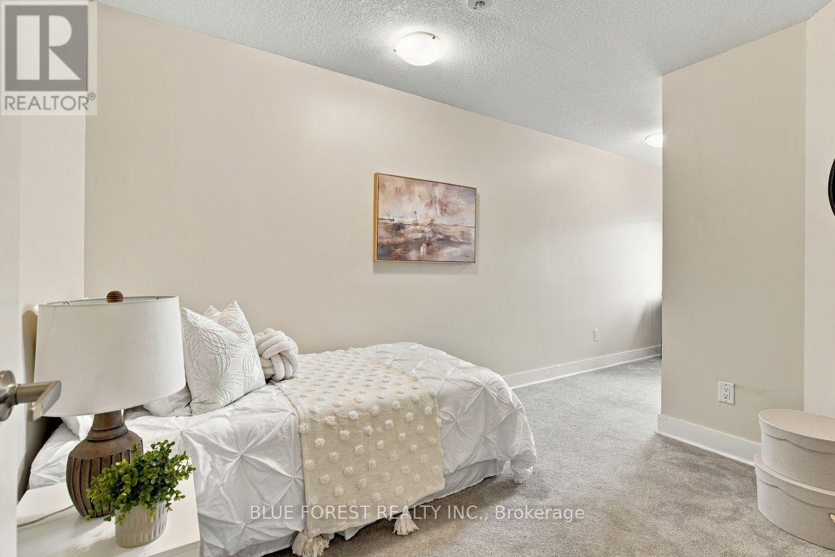 2112 Meadowgate Boulevard, London South, Ontario  N6M 0H5 - Photo 30 - X13854072