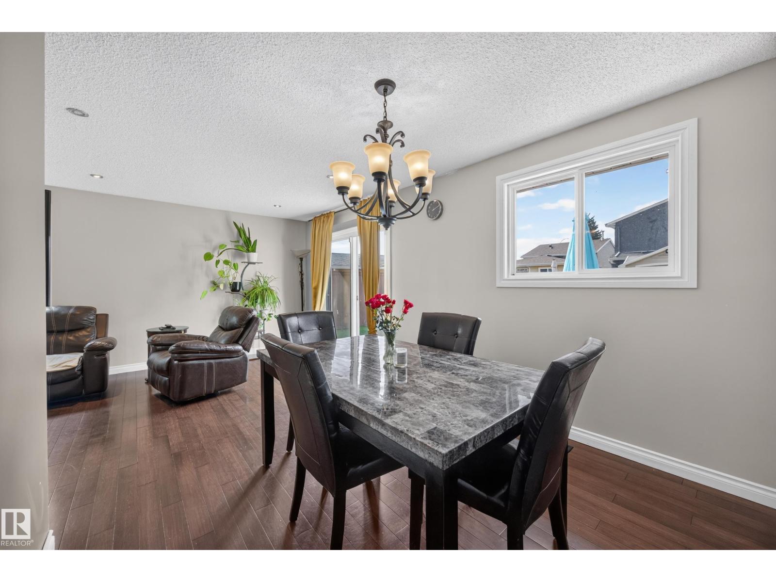51 CHUNGO DR