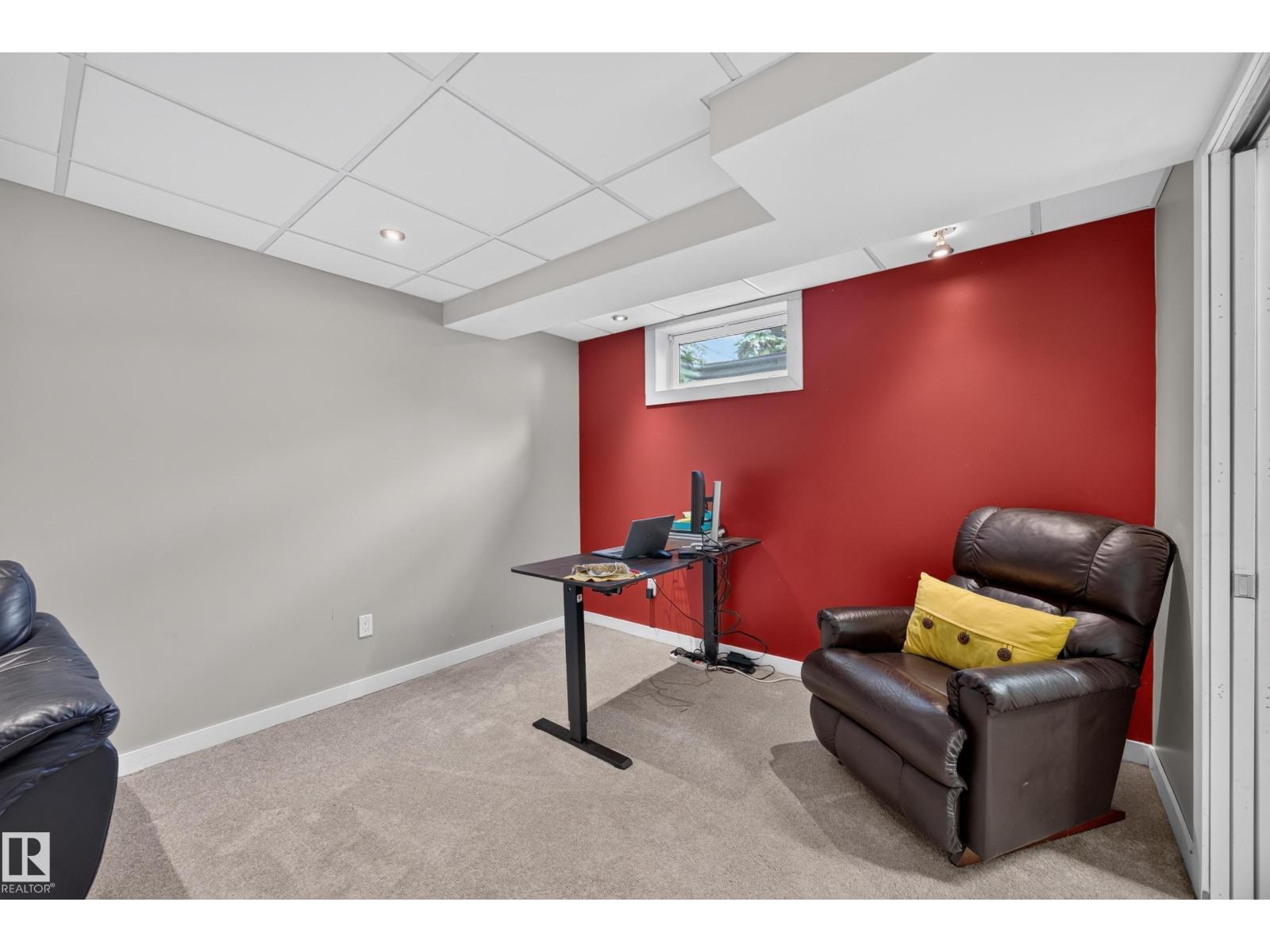 51 CHUNGO DR