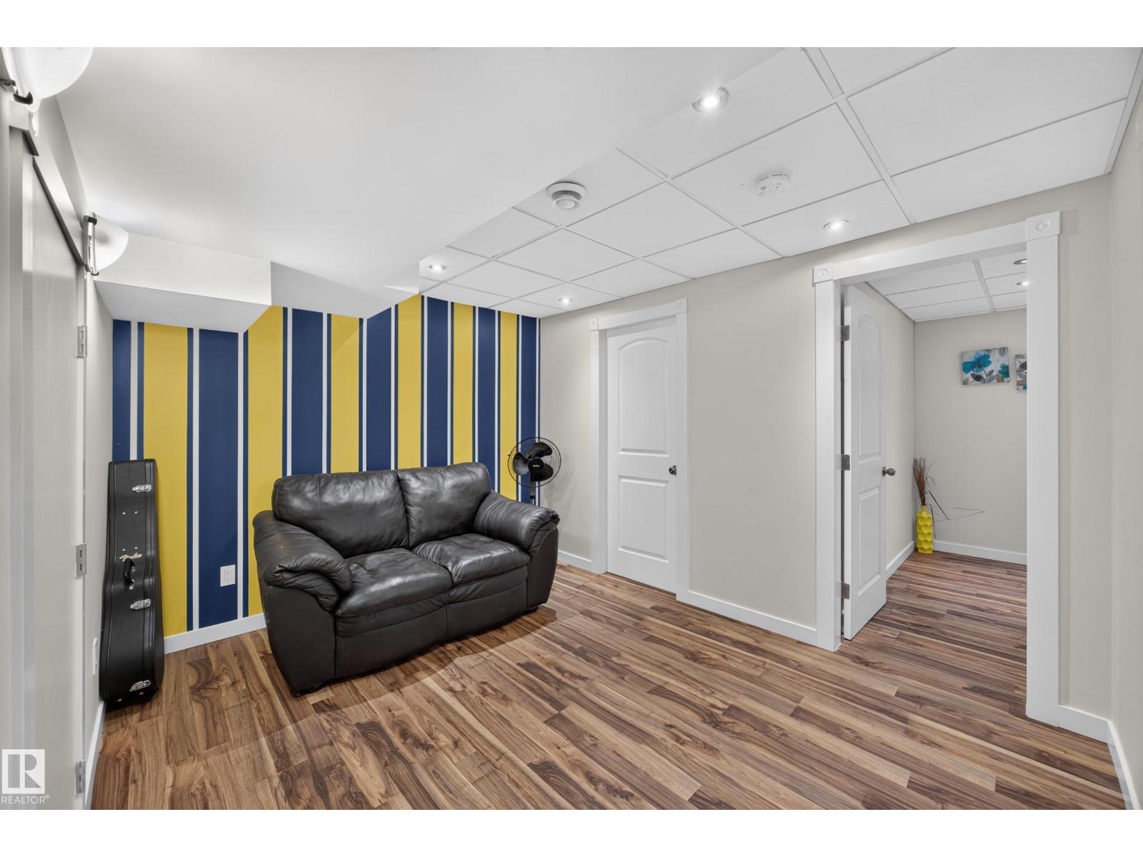51 CHUNGO DR