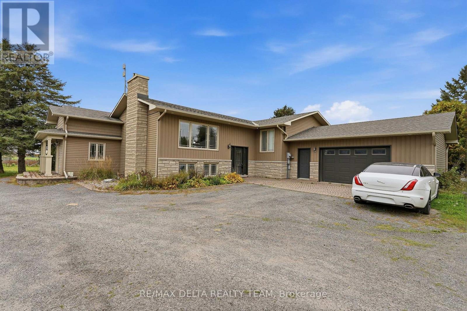 4806 Frank Kenny Road, Ottawa, Ontario  K0A 3H0 - Photo 2 - X13854032