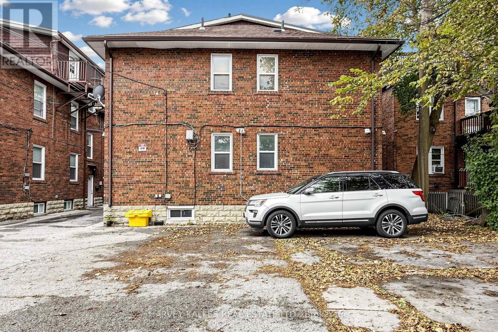 North 2nd - 163 Highbourne Road, Toronto, Ontario  M5P 2J8 - Photo 30 - C13853988