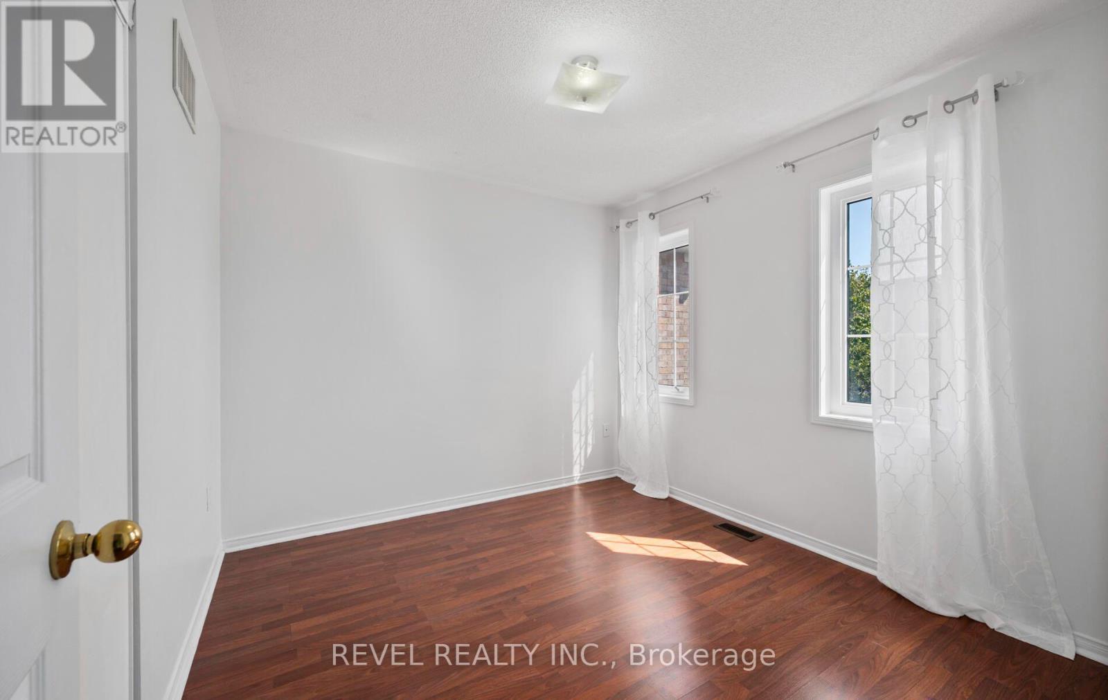91 Oceanpearl Crescent, Whitby, Ontario  L1N 0C6 - Photo 19 - E13853938