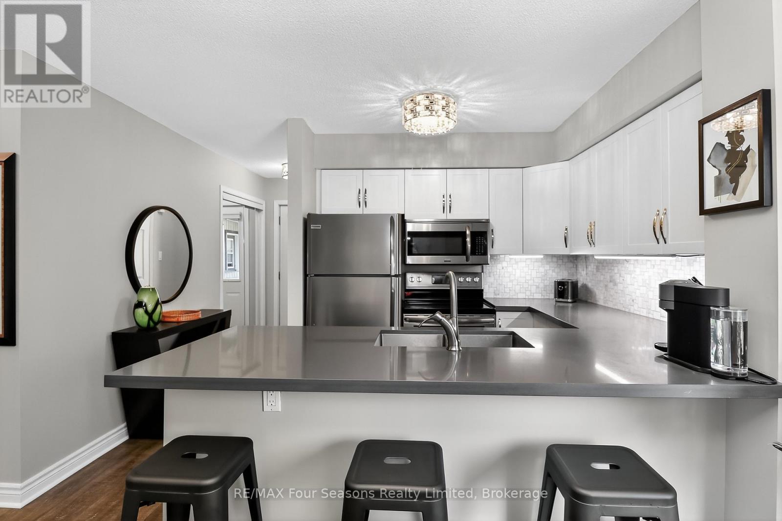 312 Mariners Way, Collingwood, Ontario  L9Y 5C7 - Photo 16 - S13853966