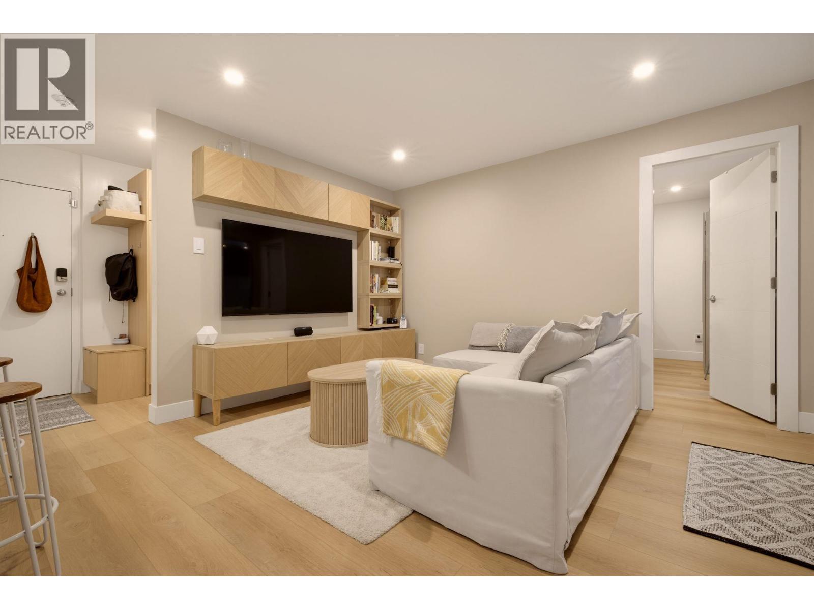 204 1345 Comox Street, Vancouver, British Columbia  V6E 4E4 - Photo 2 - R3171668