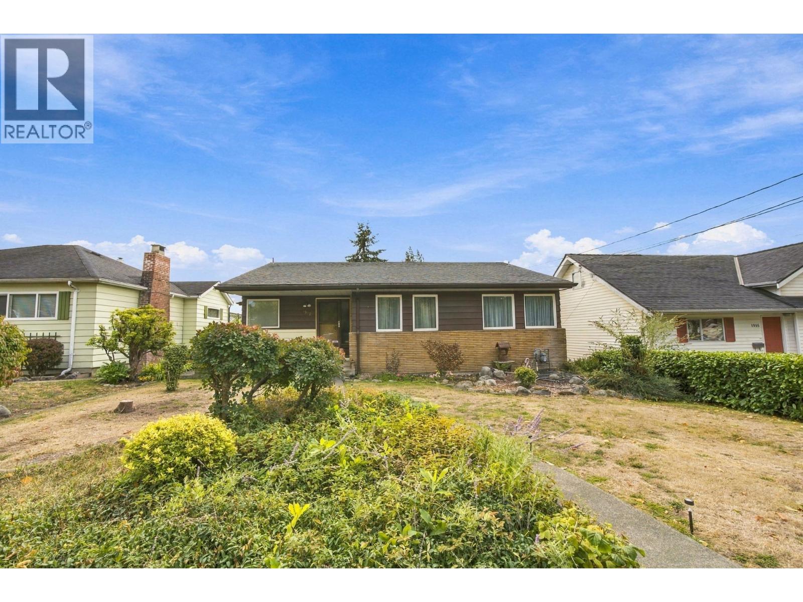 1912 London Street, New Westminster, British Columbia  V3M 3E5 - Photo 2 - R3171673
