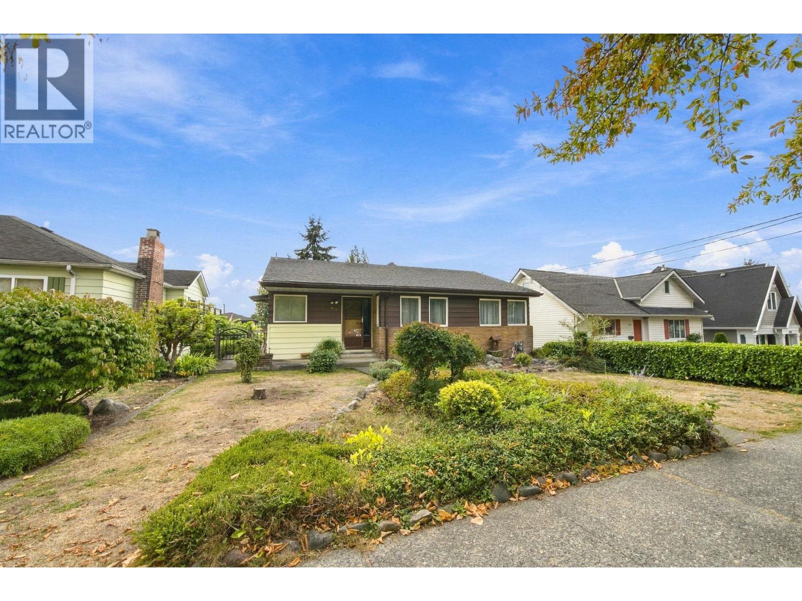 1912 London Street, New Westminster, British Columbia  V3M 3E5 - Photo 3 - R3171673