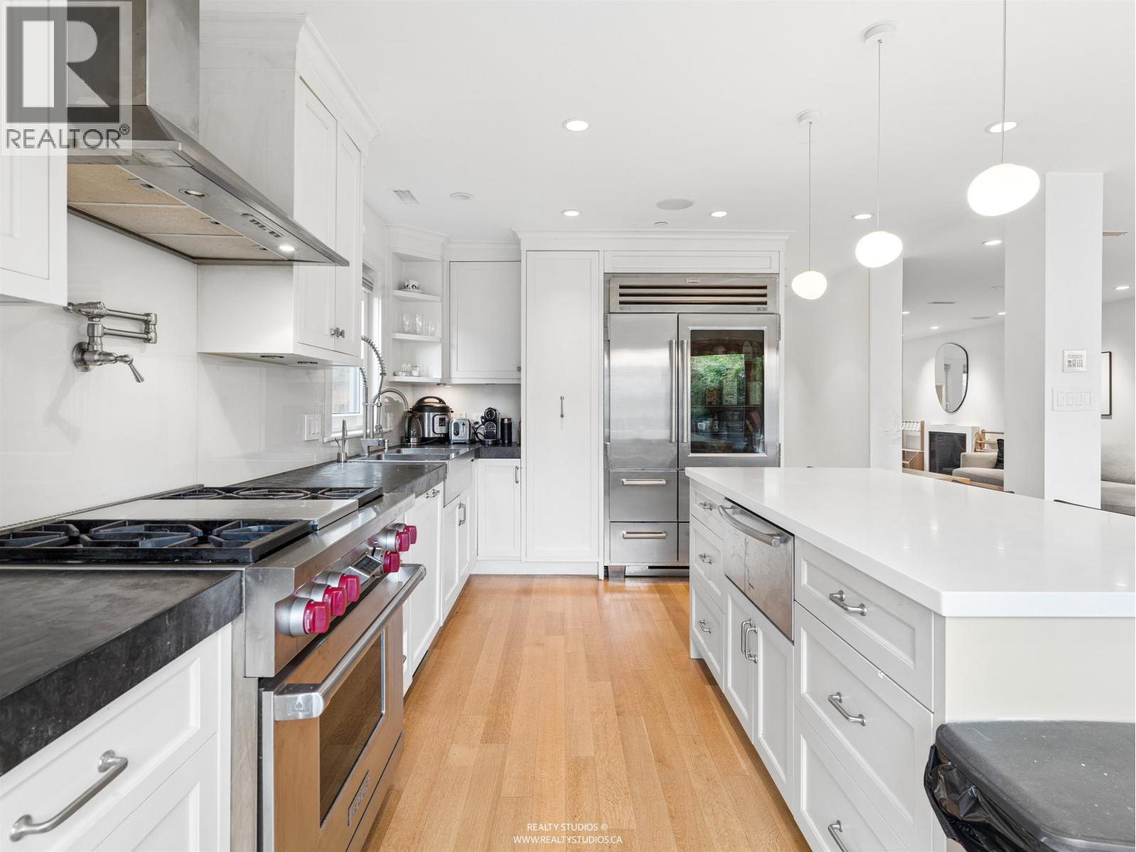 917 W 20th Avenue, Vancouver, British Columbia  V5Z 1Y4 - Photo 11 - R3171677