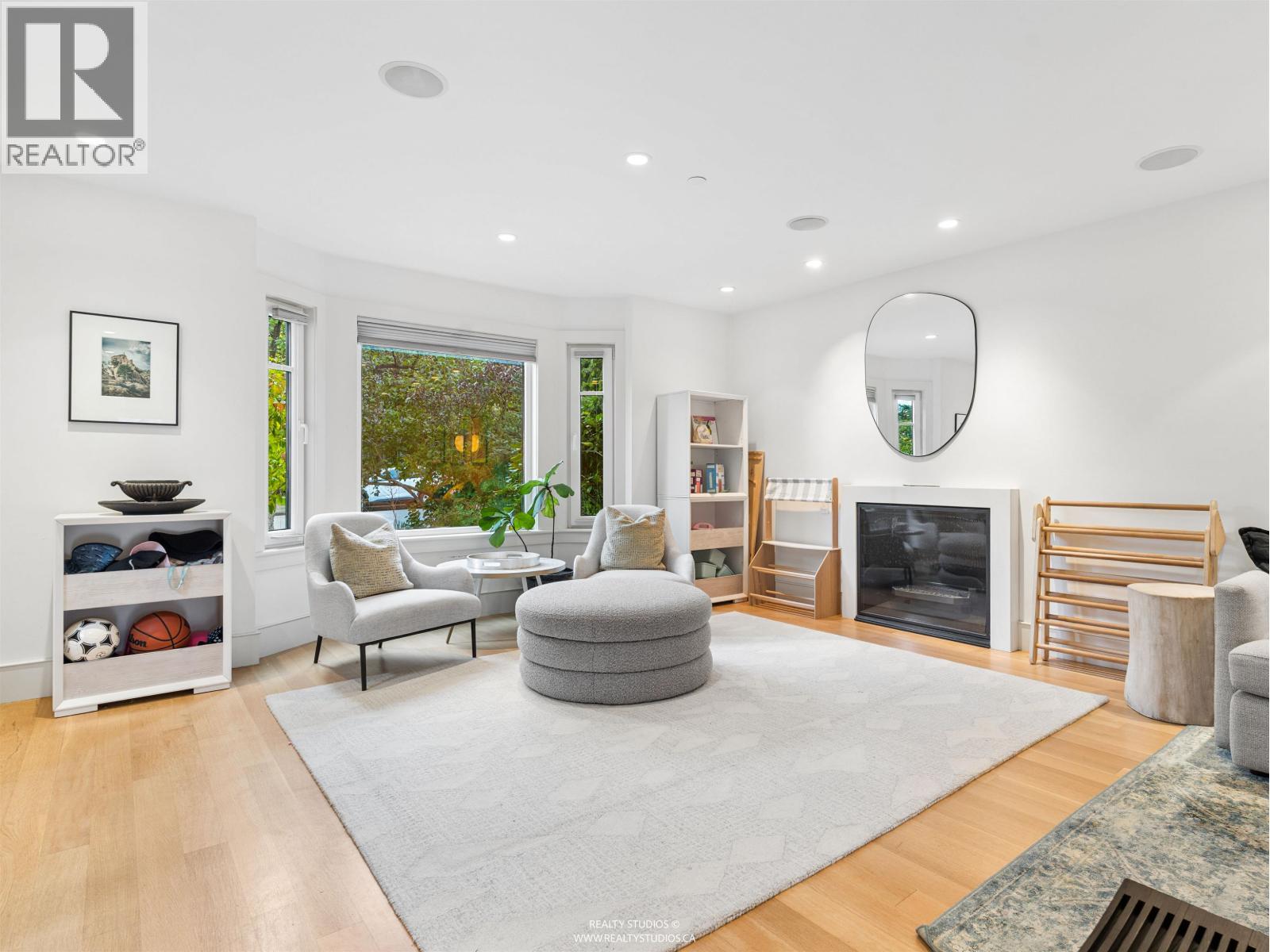917 W 20th Avenue, Vancouver, British Columbia  V5Z 1Y4 - Photo 4 - R3171677