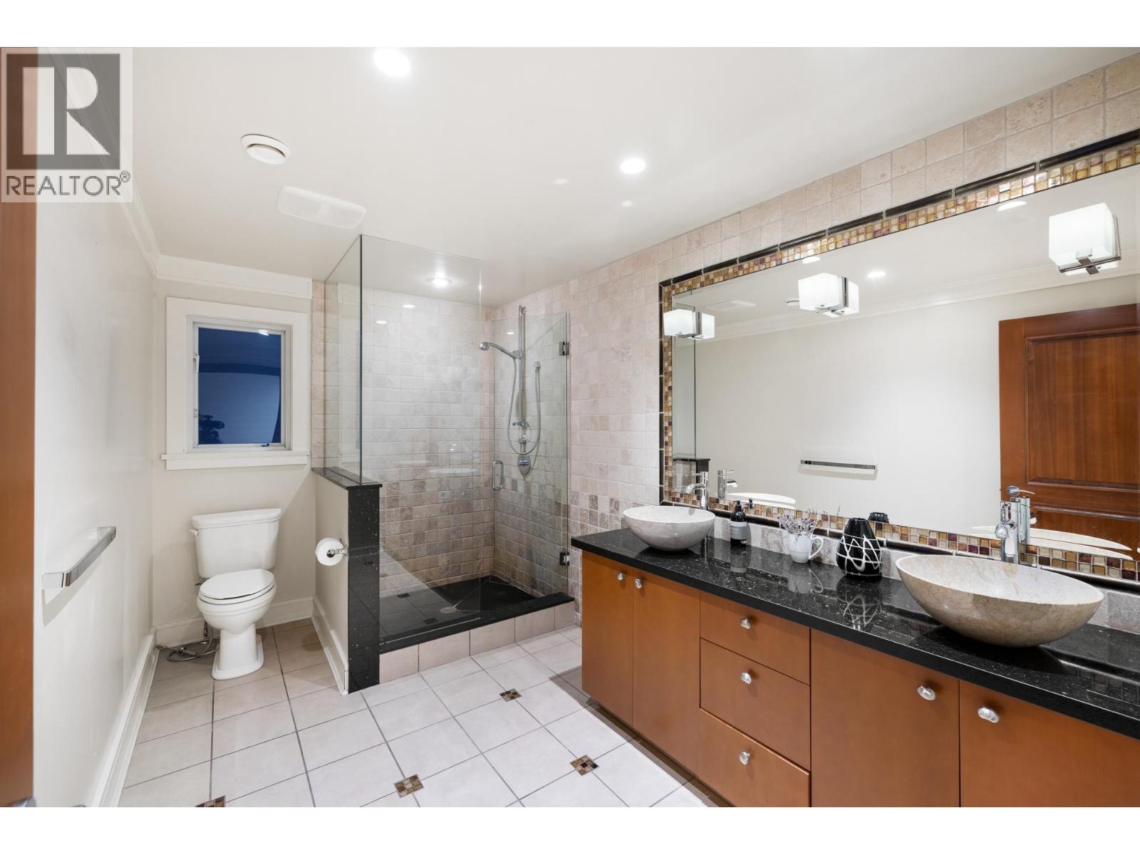 1035 King Georges Way, West Vancouver, British Columbia  V7S 1S6 - Photo 28 - R3171689